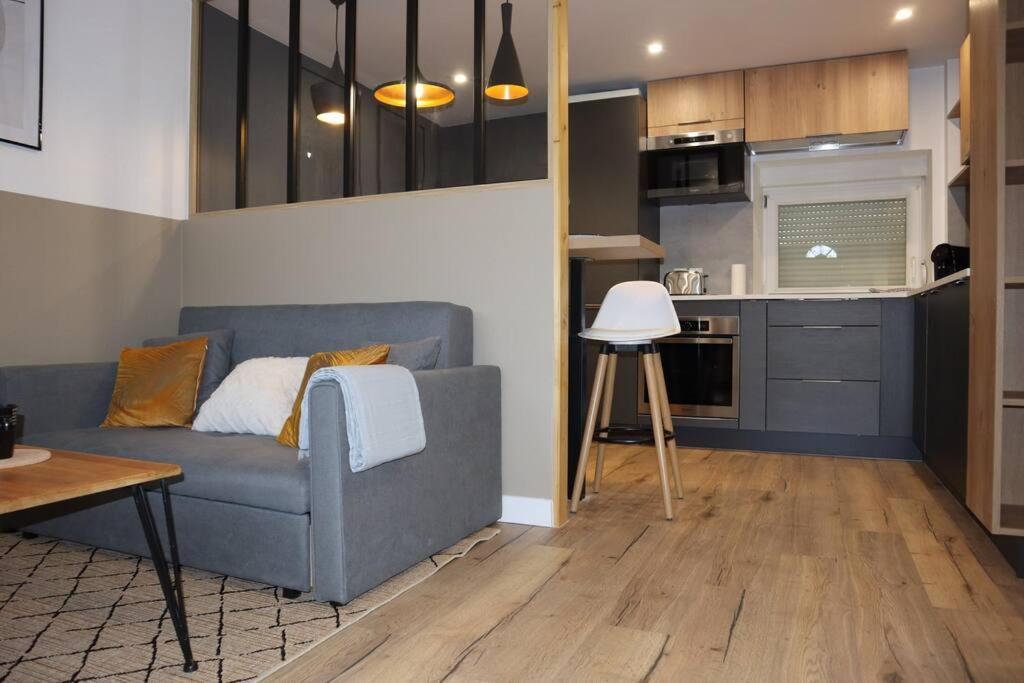 Apartament L'Elegant Avec Garage, Proche Axone, Stellantis Audincourt Zewnętrze zdjęcie